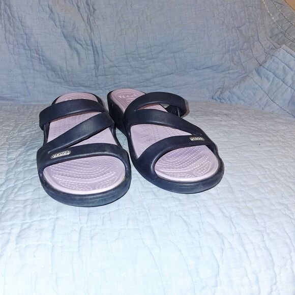 CROCS Women's Blue Gray Sandals Size 11W - Picture 1 of 9